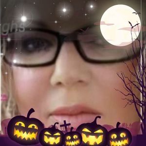 Meet your Posher, Teresa